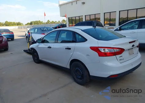 2013 Ford Focus S from USA, damaged, VIN 1FADP3E25DL181406